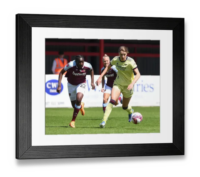 Framed Print : Miedema vs. Cissoko: A Titanic Battle in FA WSL as Arsenal Face West Ham Framed Print : Miedema vs. Cissoko: A Titanic Battle in FA WSL as Arsenal Face West Ham