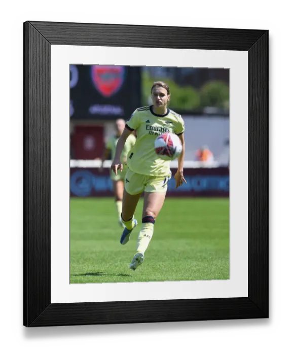 Framed Print : Arsenal's Vivianne Miedema Shines: Dominating West Ham United Women in FA WSL Action