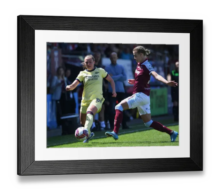 Framed Print : Clash of Titans: West Ham Women vs. Arsenal Women, FA WSL Showdown