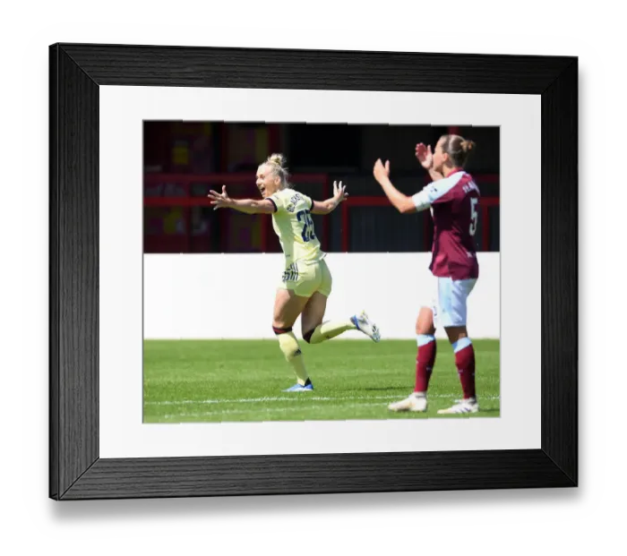 Framed Print : Stina Blackstenius Scores First Goal: Arsenal Women Defeat West Ham United Women in FA WSL 2021-22
