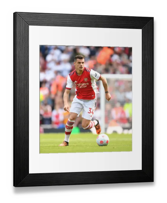 Framed Print : Granit Xhaka: In Action Against Leeds United, Premier League 2021-22 Framed Print : Granit Xhaka: In Action Against Leeds United, Premier League 2021-22