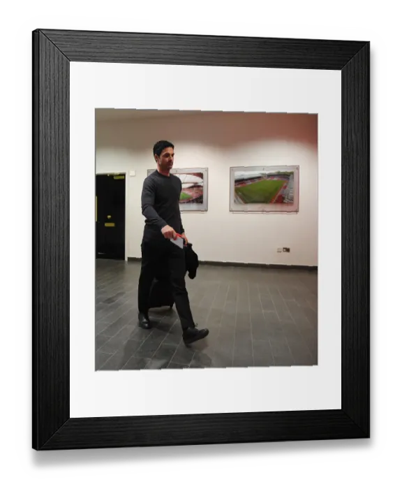 Framed Print : Mikel Arteta: Arsenal Manager Focuses Ahead of Arsenal vs Leeds United, Premier League 2021-22