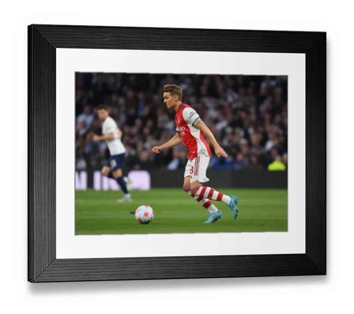Framed Print : Martin Odegaard in Action: Arsenal vs. Tottenham Hotspur, Premier League 2021-22 Framed Print : Martin Odegaard in Action: Arsenal vs. Tottenham Hotspur, Premier League 2021-22