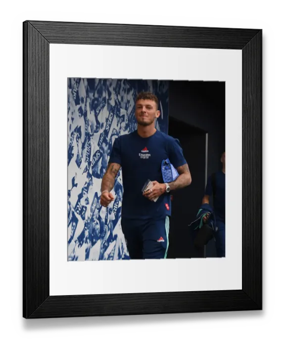 Framed Print : Arsenal's Ben White Faces Off Against Tottenham Hotspur in Intense Premier League Showdown