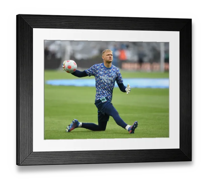Framed Print : Arsenal's Ramsdale Gears Up: Newcastle United vs Arsenal, Premier League 2021-22 Framed Print : Arsenal's Ramsdale Gears Up: Newcastle United vs Arsenal, Premier League 2021-22