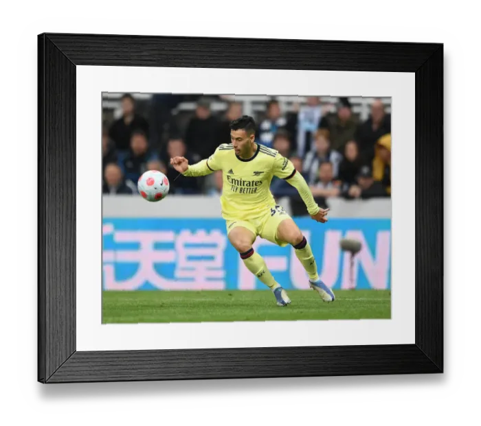 Framed Print : Gabriel Martinelli in Action: Arsenal's Thrilling Performance Against Newcastle United, Premier League 2021-22 Framed Print : Gabriel Martinelli in Action: Arsenal's Thrilling Performance Against Newcastle United, Premier League 2021-22