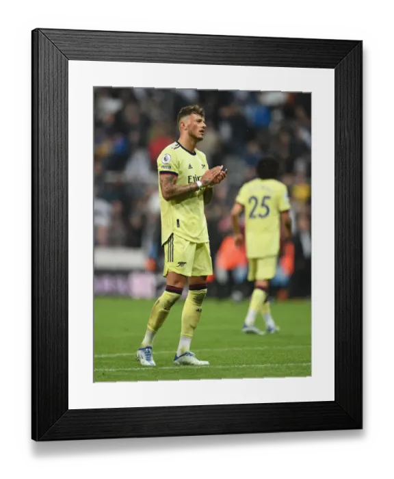 Framed Print : Arsenal's Ben White Celebrates at St. James Park: Newcastle United vs Arsenal, Premier League 2021-22 Framed Print : Arsenal's Ben White Celebrates at St. James Park: Newcastle United vs Arsenal, Premier League 2021-22