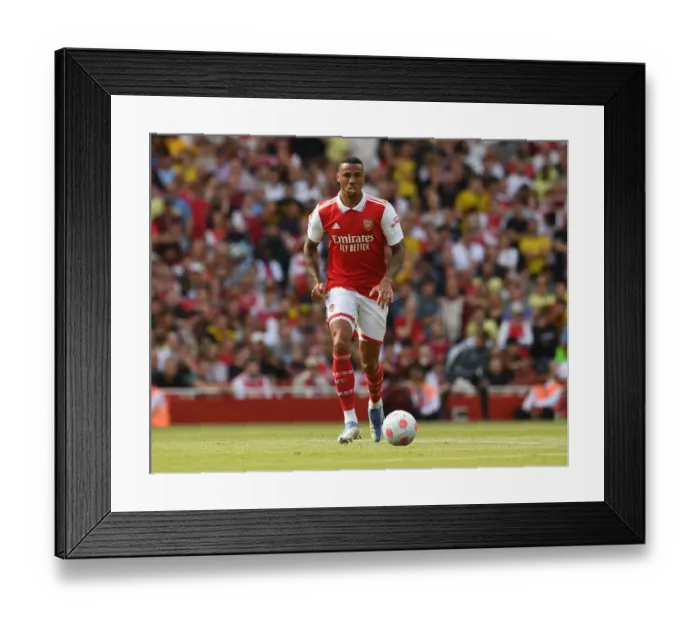 Framed Print : Gabriel Magalhaes in Action: Arsenal vs Everton, Premier League 2021-22 Framed Print : Gabriel Magalhaes in Action: Arsenal vs Everton, Premier League 2021-22