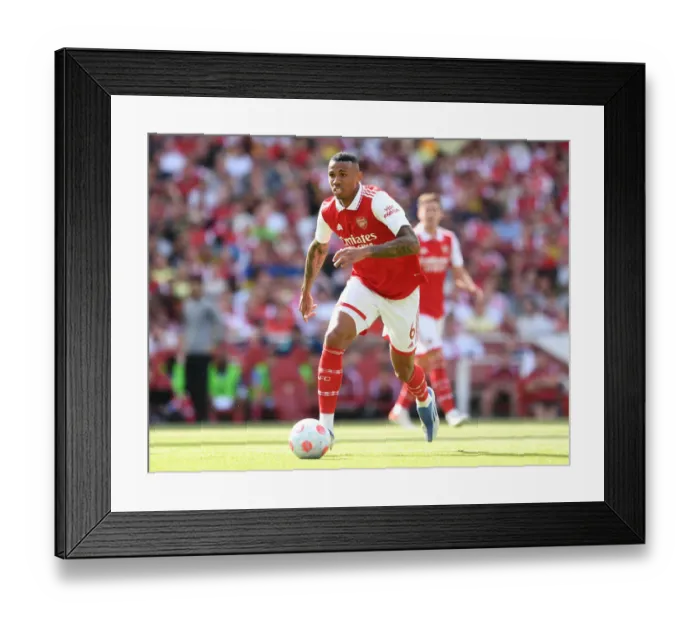 Framed Print : Gabriel Magalhaes in Action: Arsenal vs. Everton, Premier League 2021-22 Framed Print : Gabriel Magalhaes in Action: Arsenal vs. Everton, Premier League 2021-22