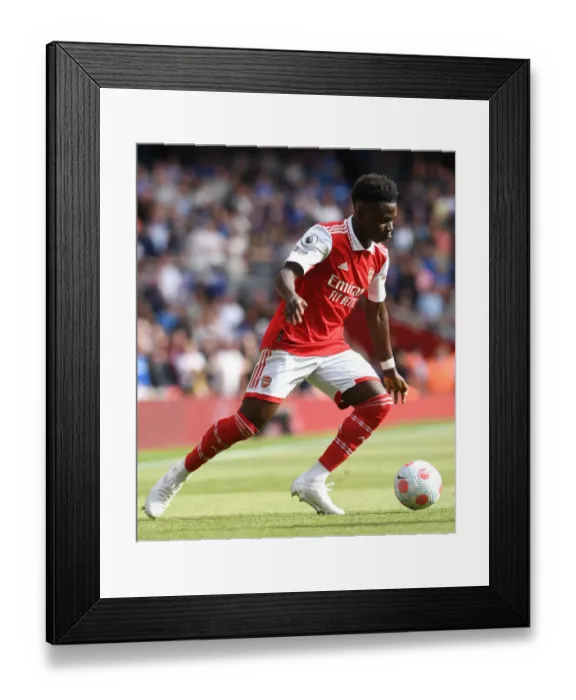 Framed Print : Bukayo Saka in Action: Arsenal vs. Everton, Premier League 2021-22 - Emirates Stadium