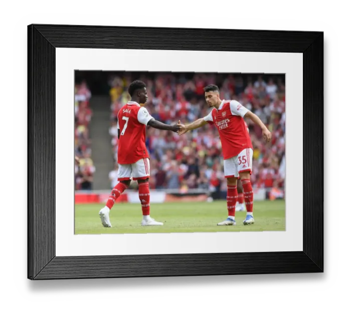 Framed Print : Arsenal's Saka and Martinelli in Action: Arsenal v Everton, Premier League 2021-22