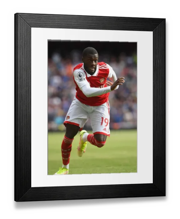 Framed Print : Pepe in Action: Arsenal vs. Everton, Premier League 2021-22