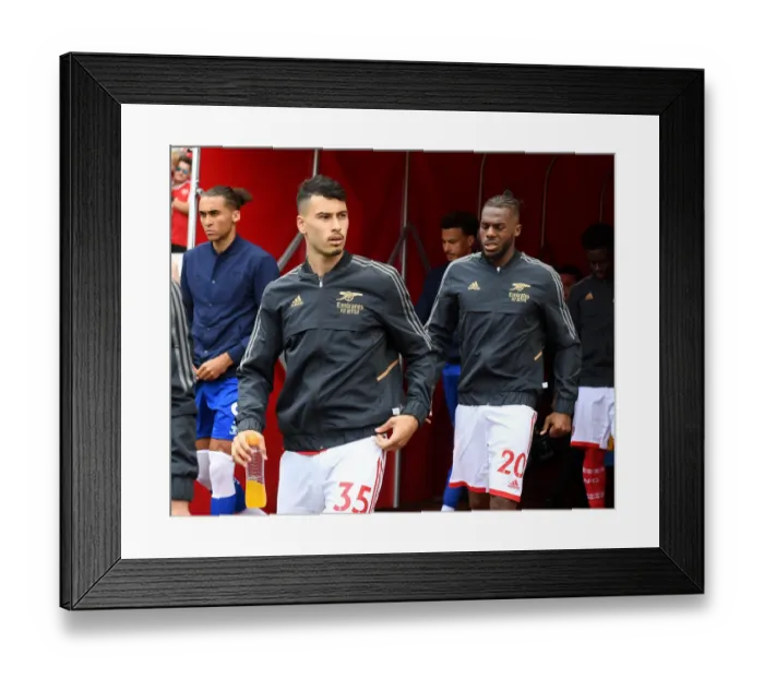 Framed Print : Arsenal Duo Gabriel Martinelli and Nuno Tavares Prepare for Arsenal v Everton Clash (2021-22) Framed Print : Arsenal Duo Gabriel Martinelli and Nuno Tavares Prepare for Arsenal v Everton Clash (2021-22)