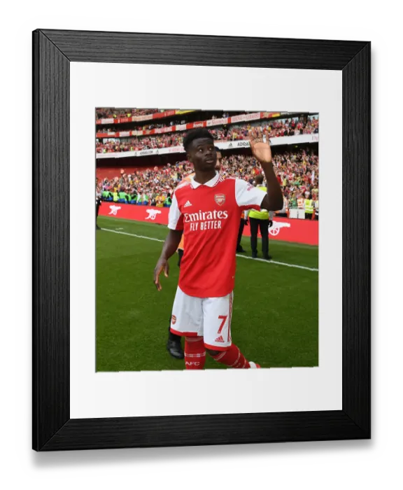 Framed Print : Arsenal's Bukayo Saka Celebrates Victory Over Everton in 2021-22 Premier League Framed Print : Arsenal's Bukayo Saka Celebrates Victory Over Everton in 2021-22 Premier League
