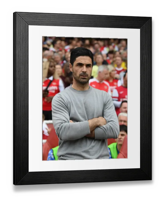 Framed Print : Mikel Arteta Gears Up: Arsenal vs. Everton Showdown (2021-22) Framed Print : Mikel Arteta Gears Up: Arsenal vs. Everton Showdown (2021-22)