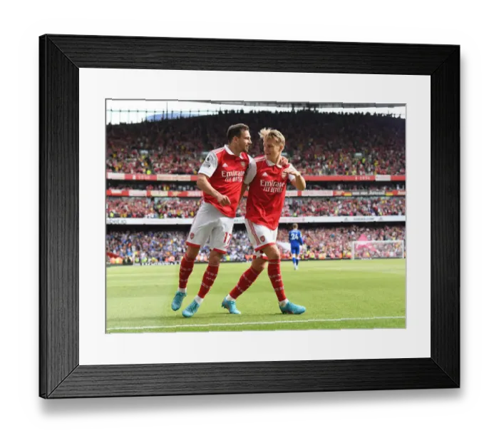 Framed Print : Five-Star Arsenal: Odegaard and Soares Epic Goal Celebrations vs. Everton (2021-22)