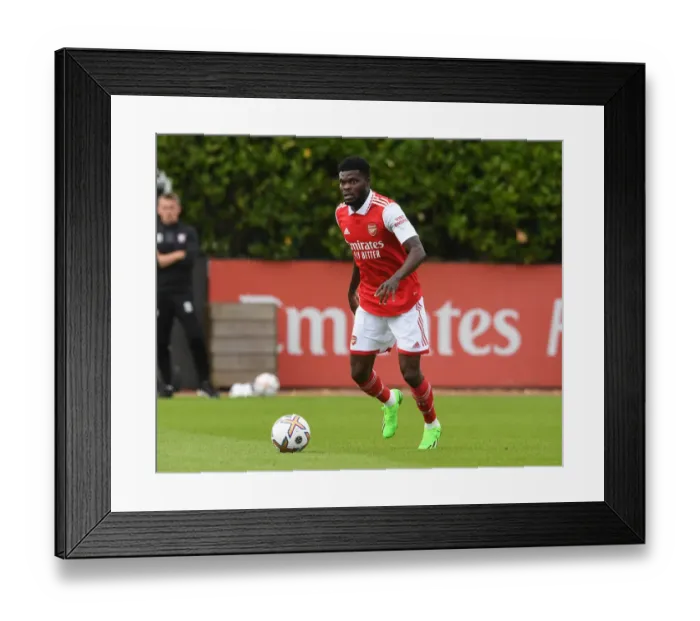 Framed Print : Arsenal's Thomas Partey Trains with Ipswich Town: Arsenal Pre-Season 2022-23