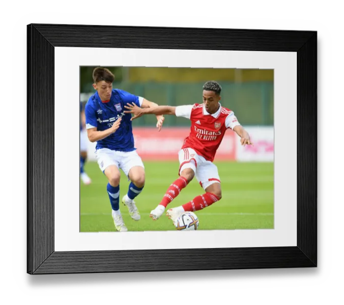 Framed Print : Omari Hutchinson's Standout Performance: Arsenal's Pre-Season Victory Over Ipswich Town Framed Print : Omari Hutchinson's Standout Performance: Arsenal's Pre-Season Victory Over Ipswich Town