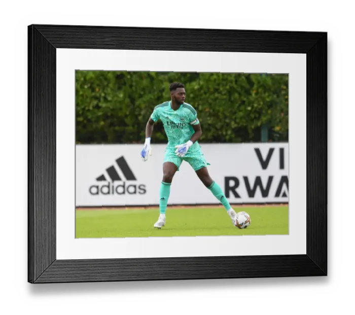 Framed Print : Arsenal FC: Pre-Season Training - Arsenal vs Ipswich Town, 2022