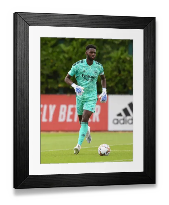 Framed Print : Arsenal's Arthur Okonkwo in Pre-Season Action Against Ipswich Town Framed Print : Arsenal's Arthur Okonkwo in Pre-Season Action Against Ipswich Town