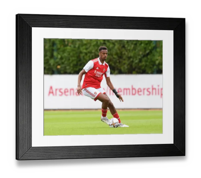 Framed Print : Arsenal FC: Zach Awe Goes Head-to-Head with Ipswich Town in Pre-Season Training
