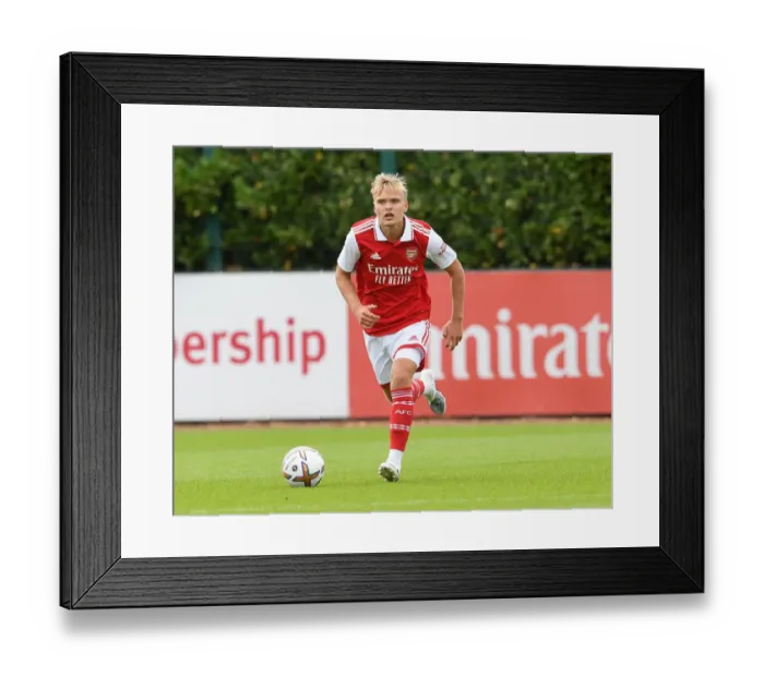 Framed Print : Arsenal FC: Matt Smith in Training - Arsenal vs Ipswich Pre-Season Friendly (2022-23)