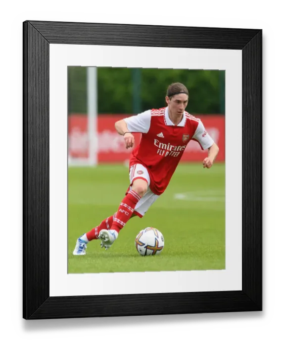 Framed Print : Marcelo Flores Shines: Arsenal's Pre-Season Triumph Over Ipswich Town
