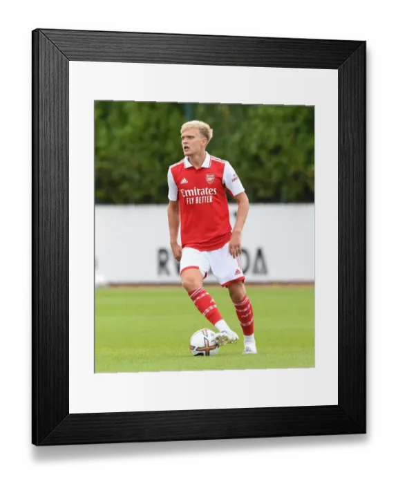 Framed Print : Arsenal's Matt Smith in Pre-Season Action Against Ipswich Town