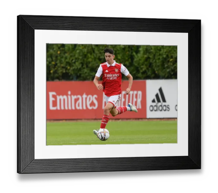 Framed Print : Arsenal's Charlie Patino Steals the Show: Pre-Season Training Highlights (July 2022)