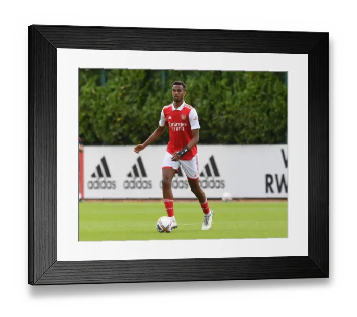 Framed Print : Arsenal's Zach Awe Faces Off Against Ipswich Town in Pre-Season Friendly
