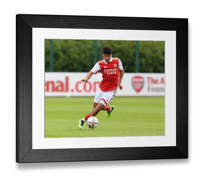 Framed Print : Arsenal's Oulad M'Hand Stars in Pre-Season Victory over Ipswich Town