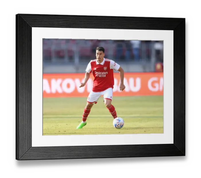 Framed Print : Arsenal's Pre-Season Test: Gabriel Martinelli Shines against 1. FC Nurnberg