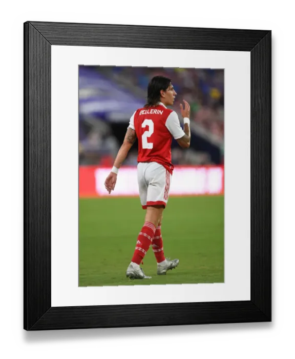 Framed Print : Arsenal FC Training in Baltimore: Hector Bellerin in Action during Arsenal vs. Everton Pre-Season Match, 2022 Framed Print : Arsenal FC Training in Baltimore: Hector Bellerin in Action during Arsenal vs. Everton Pre-Season Match, 2022