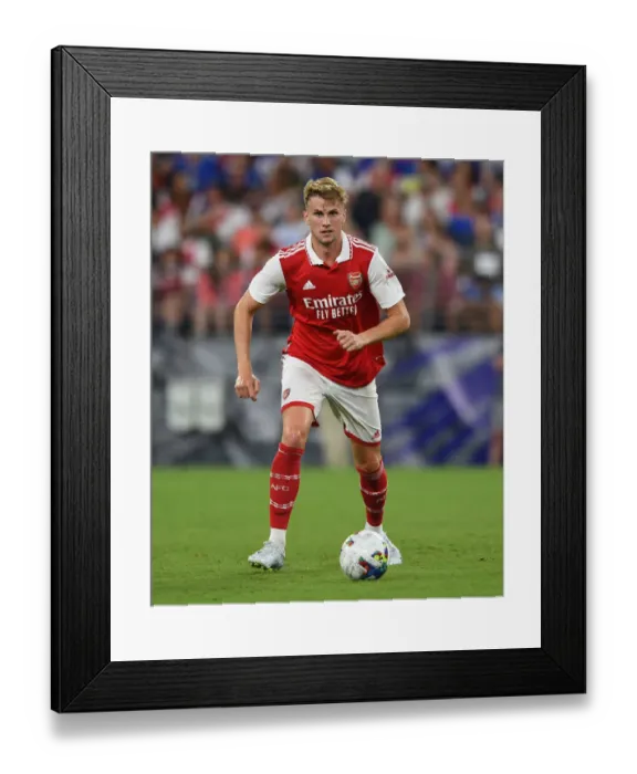 Framed Print : Arsenal FC Training in Baltimore: Rob Holding in Action during Arsenal vs. Everton Pre-Season Match, 2022