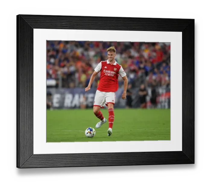 Framed Print : Arsenal in Pre-Season: Rob Holding Faces Off Against Everton in Baltimore