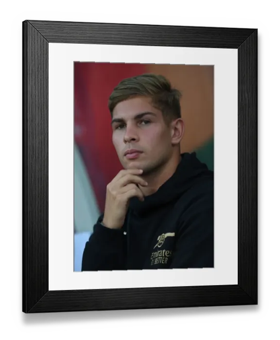Framed Print : Emile Smith Rowe Gears Up: Arsenal vs. Chelsea - Orlando Showdown, Florida Cup 2022-23