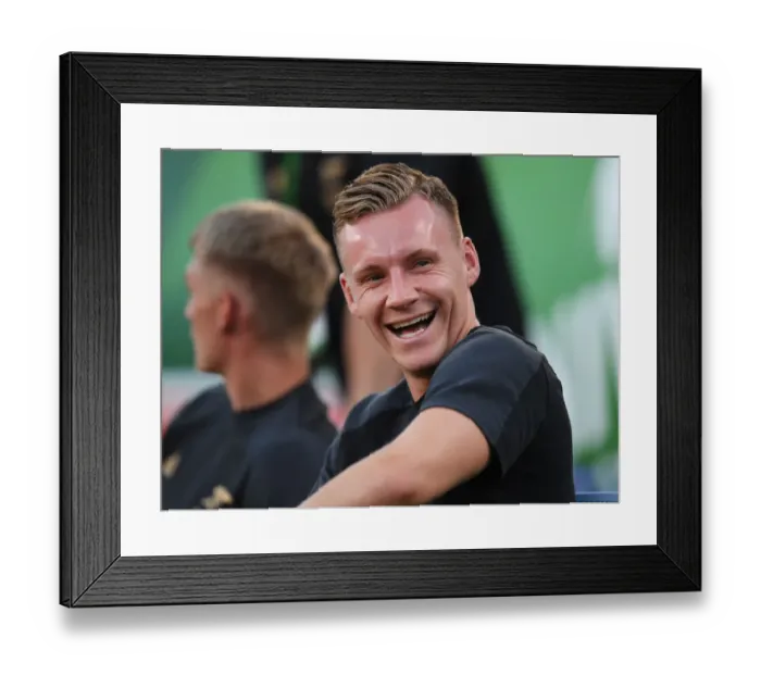 Framed Print : Arsenal's Bernd Leno Prepares for Chelsea Showdown in Florida Cup 2022-23 Framed Print : Arsenal's Bernd Leno Prepares for Chelsea Showdown in Florida Cup 2022-23