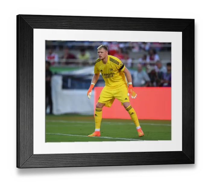 Framed Print : Arsenal's Aaron Ramsdale Faces Off Against Chelsea in the 2022-23 Florida Cup Framed Print : Arsenal's Aaron Ramsdale Faces Off Against Chelsea in the 2022-23 Florida Cup