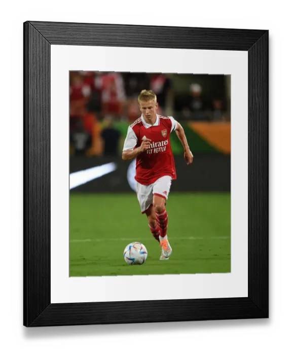 Framed Print : Zinchenko's Star Performance: Arsenal Triumphs Over Chelsea in Florida Cup 2022-23 Framed Print : Zinchenko's Star Performance: Arsenal Triumphs Over Chelsea in Florida Cup 2022-23