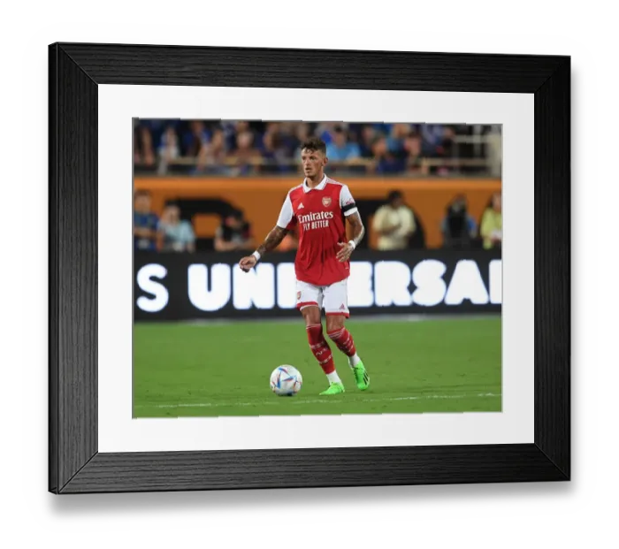 Framed Print : Arsenal's Ben White Faces Off Against Chelsea in the 2022-23 Florida Cup Framed Print : Arsenal's Ben White Faces Off Against Chelsea in the 2022-23 Florida Cup
