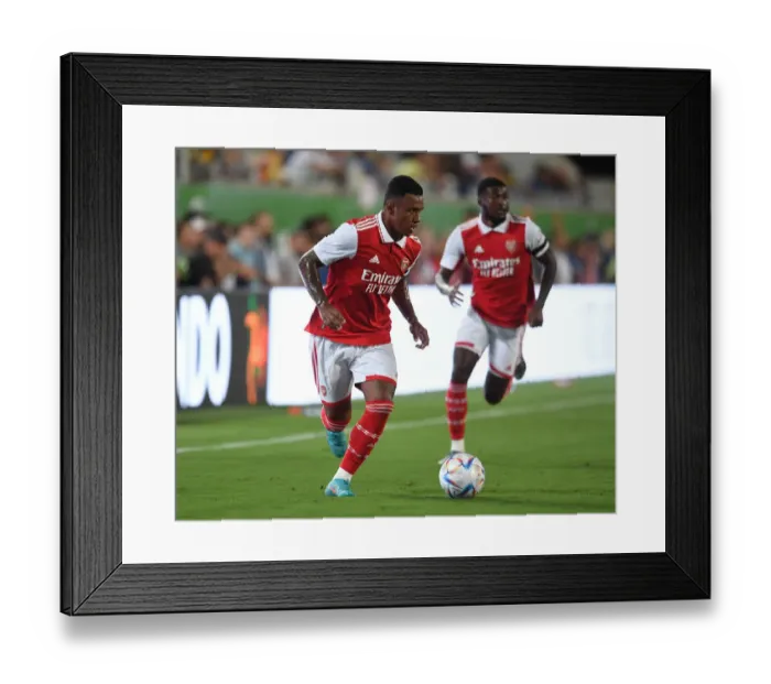 Framed Print : Marquinhos vs. Chelsea: Arsenal Star Clashes in Florida Cup 2022-23