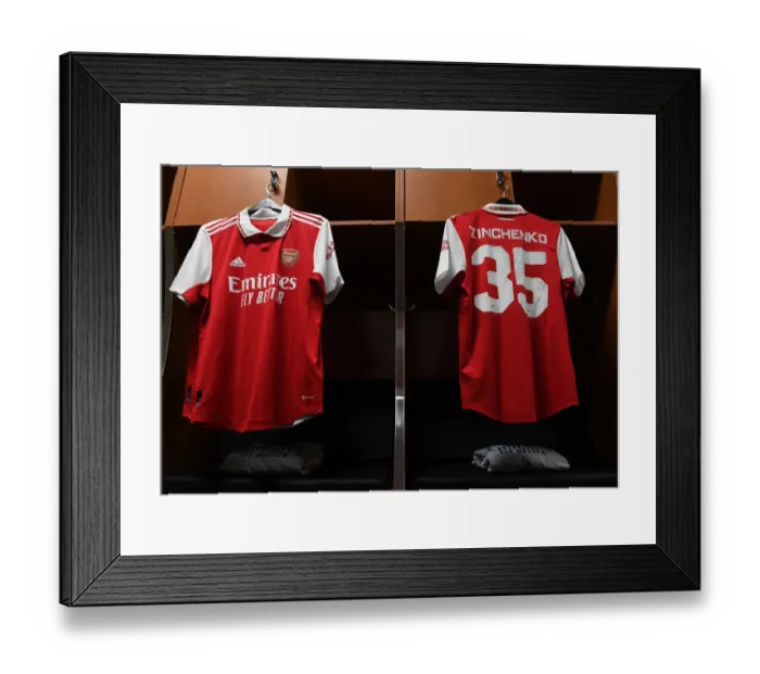 Framed Print : Zinchenko Gears Up: Arsenal vs. Chelsea - Florida Cup 2022-23 Framed Print : Zinchenko Gears Up: Arsenal vs. Chelsea - Florida Cup 2022-23
