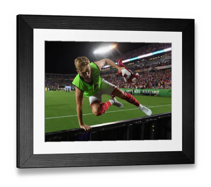 Framed Print : Arsenal's Rob Holding Reacts After Chelsea Clash in Florida Cup 2022-23