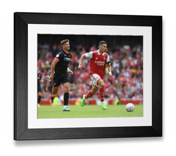Framed Print : Martinelli Shines: Arsenal's Emirates Cup Victory over Sevilla (2022)