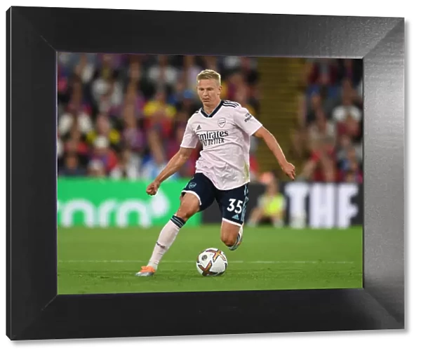 Zinchenko in Action: Arsenal vs. Crystal Palace, 2022-23 Premier League