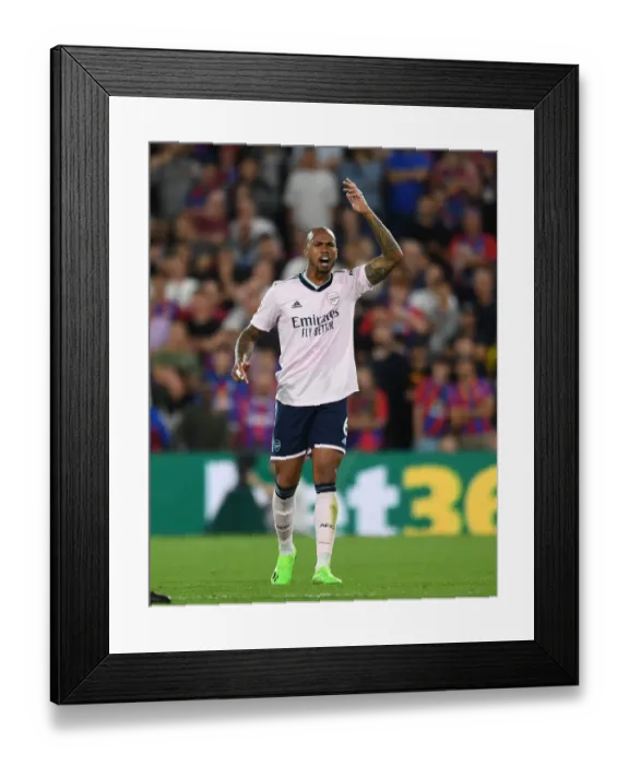 Framed Print : Gabriel Magalhaes in Action: Crystal Palace vs Arsenal, Premier League 2022-23