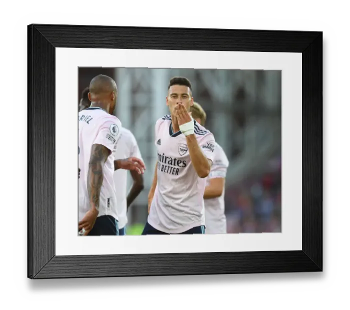 Framed Print : Martinelli's Stunner: Arsenal Kick Off 2022-23 Season with Win at Crystal Palace