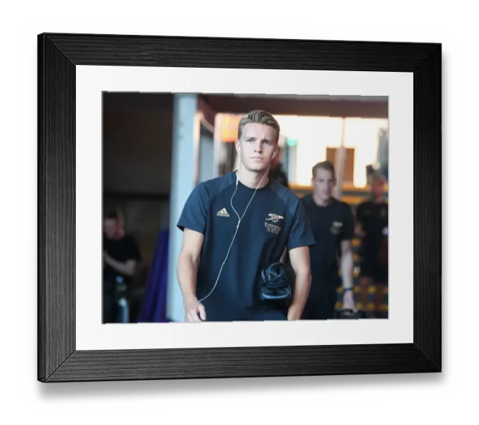 Framed Print : Martin Odegaard Arrives at Selhurst Park for Crystal Palace vs. Arsenal (2022-23 Premier League)