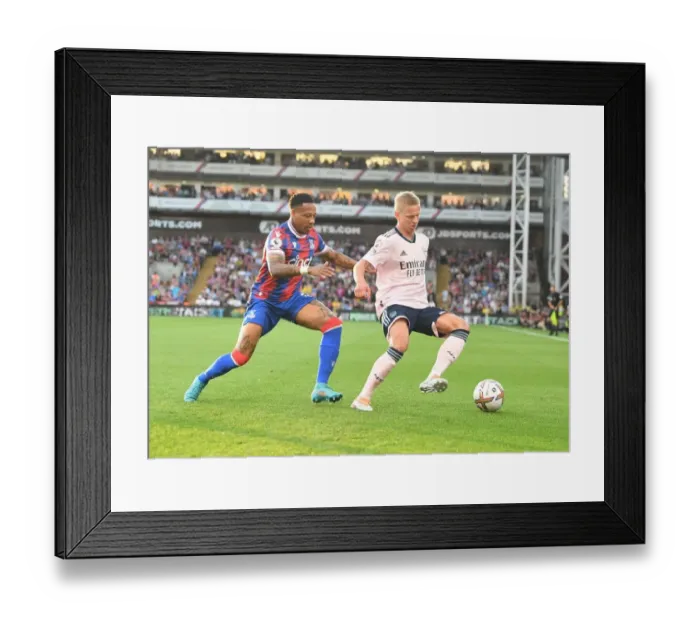 Framed Print : Clash at Selhurst Park: Arsenal's Zinchenko Fends Off Clyne in Premier League Showdown Framed Print : Clash at Selhurst Park: Arsenal's Zinchenko Fends Off Clyne in Premier League Showdown