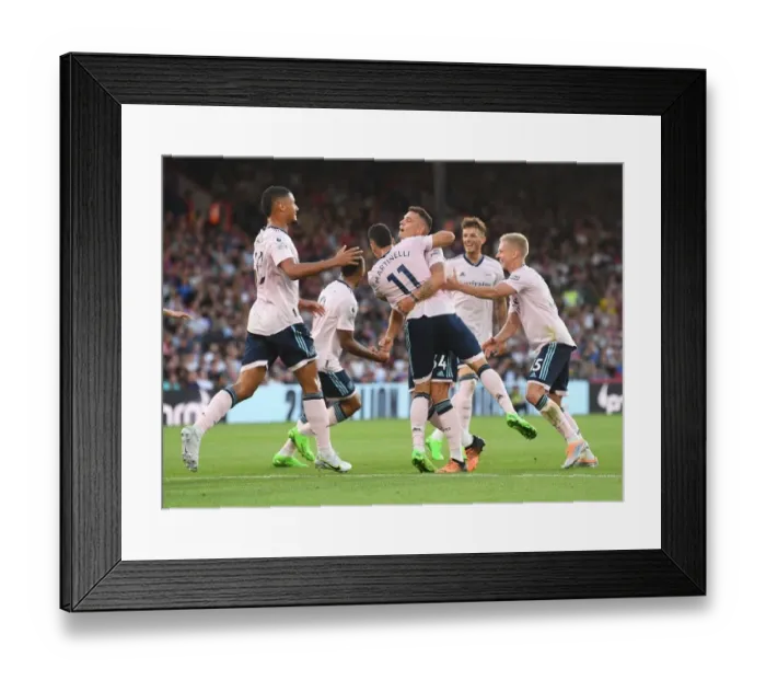 Framed Print : Martinelli's Stunner: Arsenal Begin New Season with Thrilling Win Over Crystal Palace